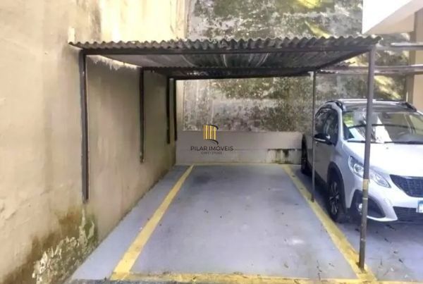 Apartamento no Cristal de 1 dormitório e vaga DESOCUPADO