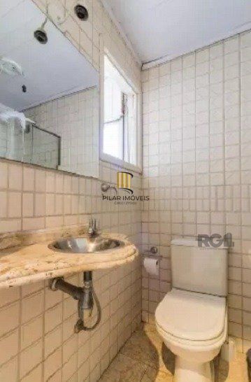 Cobertura no bairro Santo Antônio de 2 dormitórios e 2 vagas