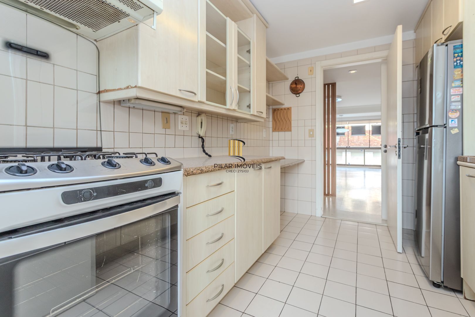 Apartamento no Moinhos de Vento de 3 dormitórios e vaga DESOCUPADO