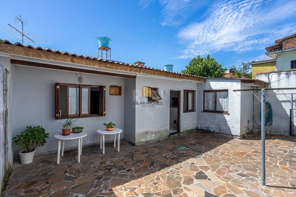 Casa 3 Dormitório(s) Bairro Jardim Sabará