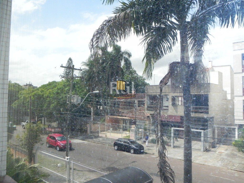Apartamento para Venda - 107.65m², 3 dormitórios, sendo 1 suites, 2 vagas - Cristo Redentor