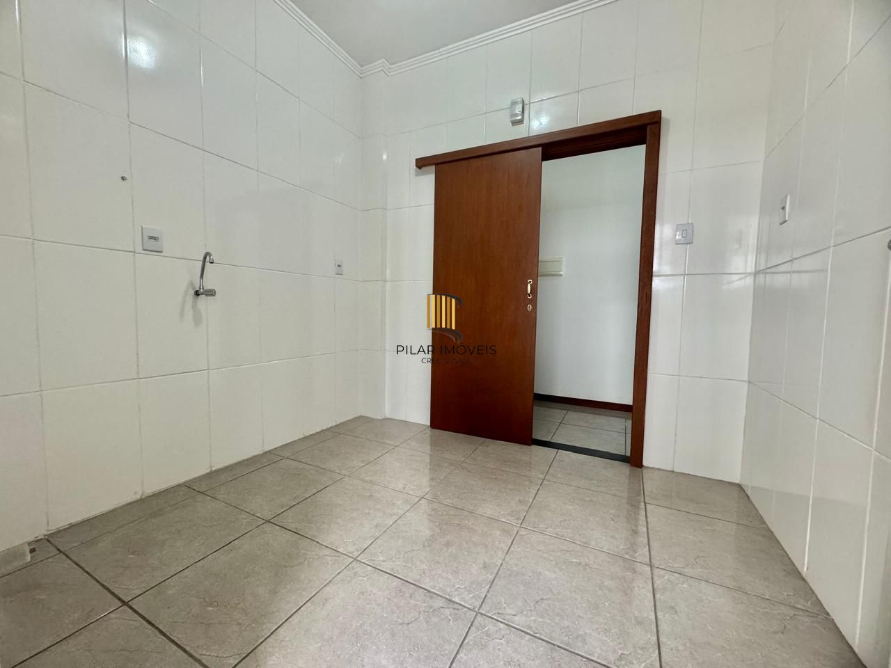 Apartamento 4 dormitórios no bairro Centro Histórico