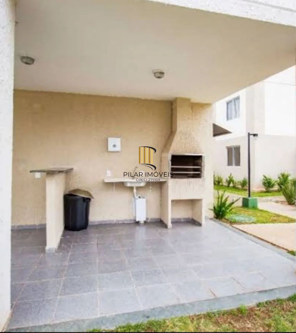 Apartamento 2 dormitórios no bairro Rubem Berta