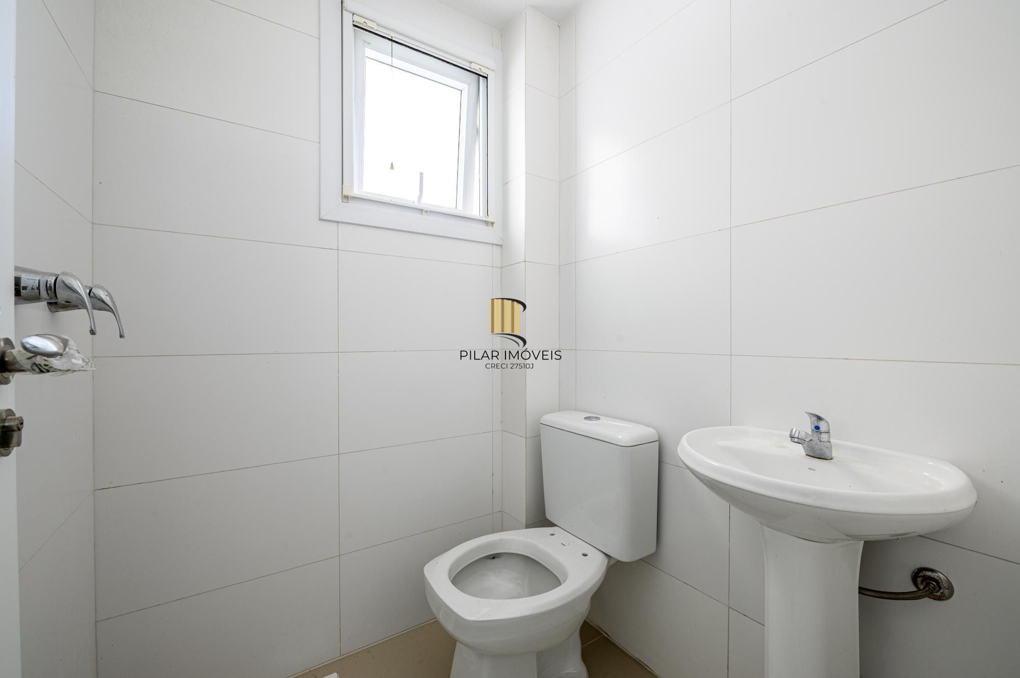 Casa de Condomínio 3 dormitórios no bairro Tristeza