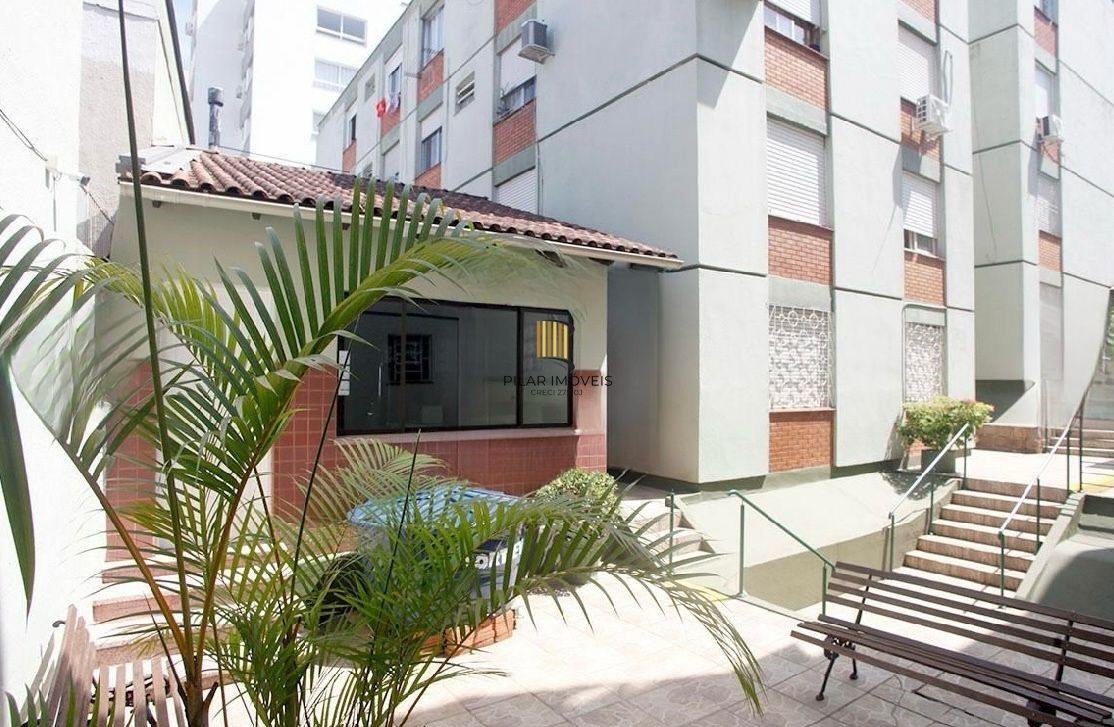 Apartamento no Jardim Botânico térreo de 3 quartos desocupado - Pilar Imóveis
