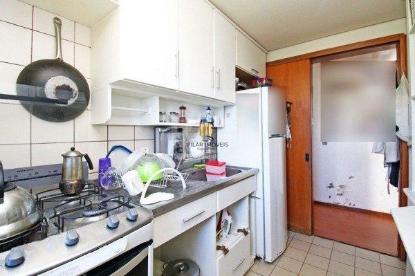 Apartamento no Nonoai de 2 dormitórios vaga e infra