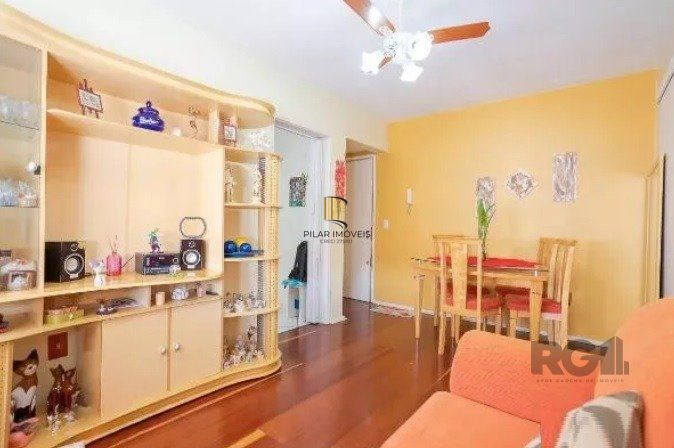 Apartamento no Petrópolis de 1 dormitório e vaga