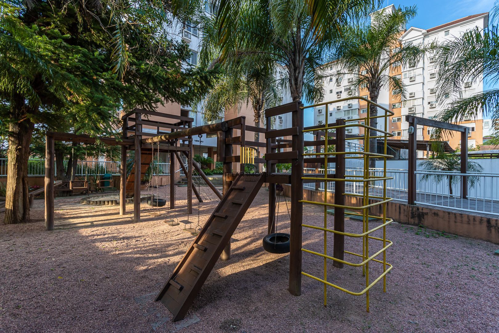 Apartamento de 3 dormitórios vaga e infra