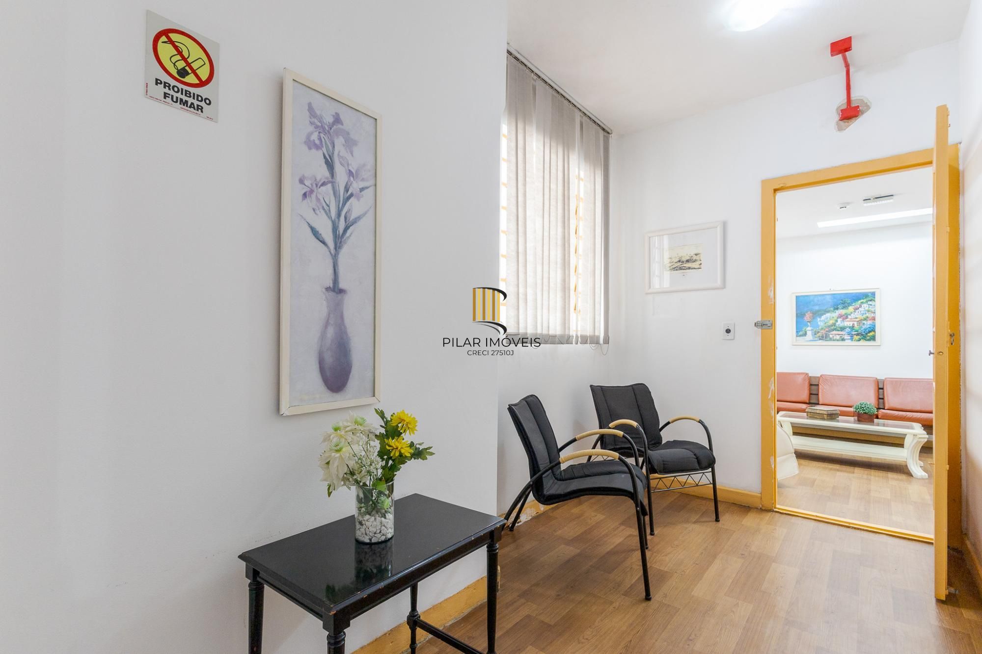 Prédio Comercial no bairro Rio Branco com 912m²