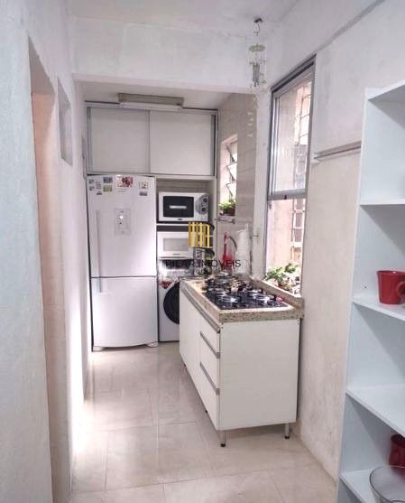 Apartamento no Centro de 1 dormitório desocupado