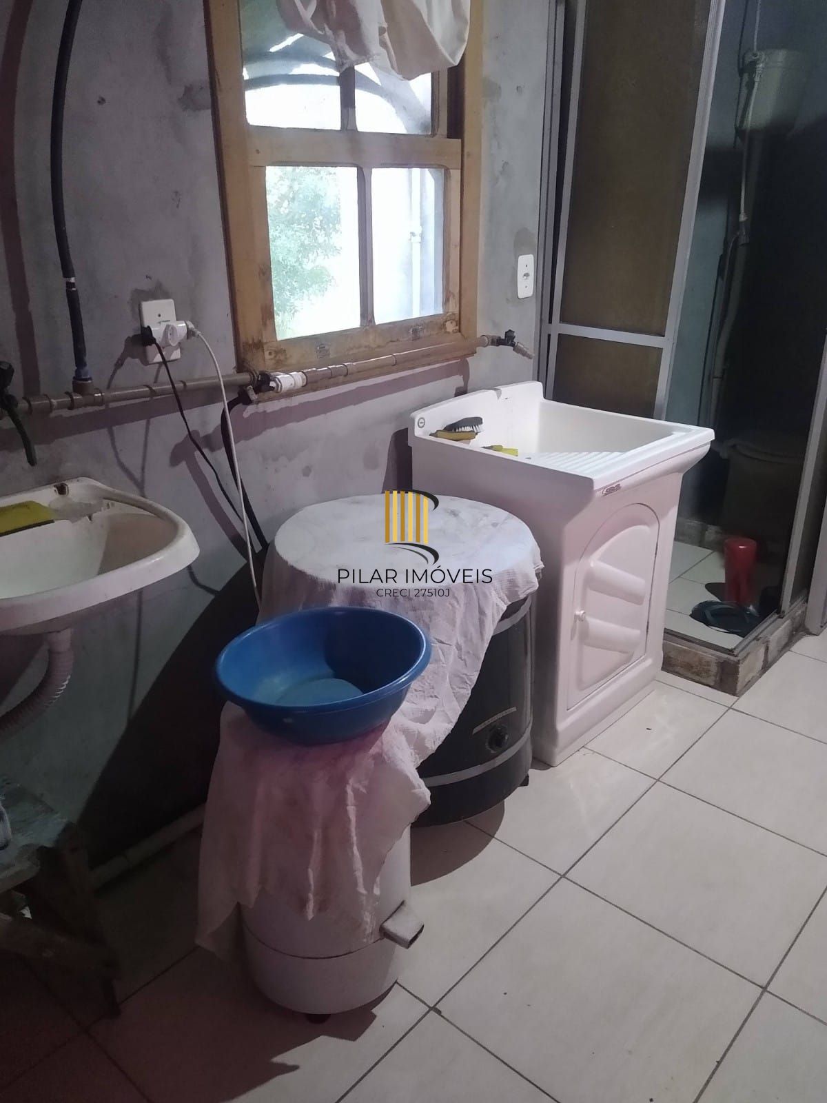 Casa 3 dormitórios no bairro Mirim