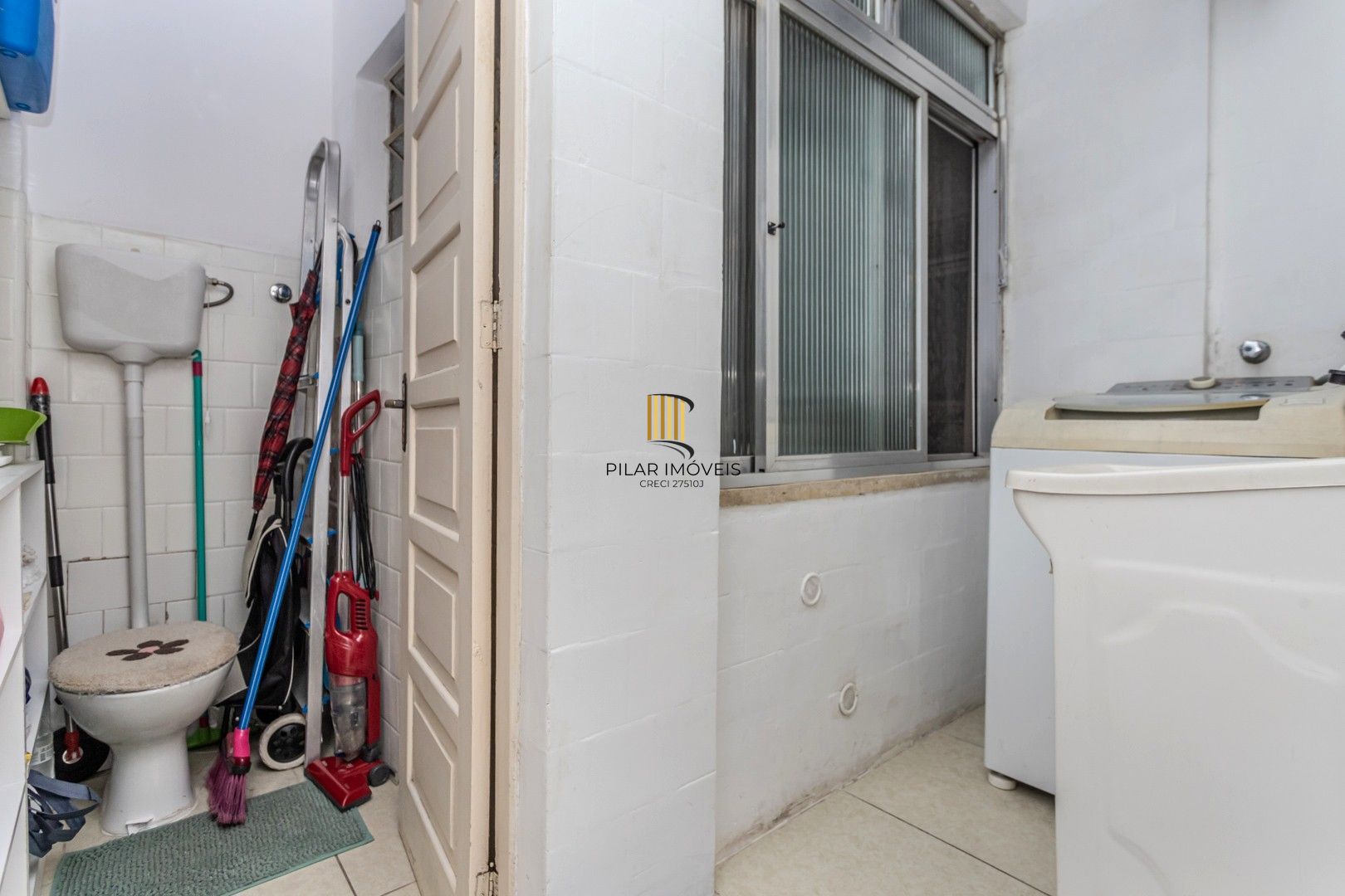 Apartamento no Centro de 2 dormitórios e vaga