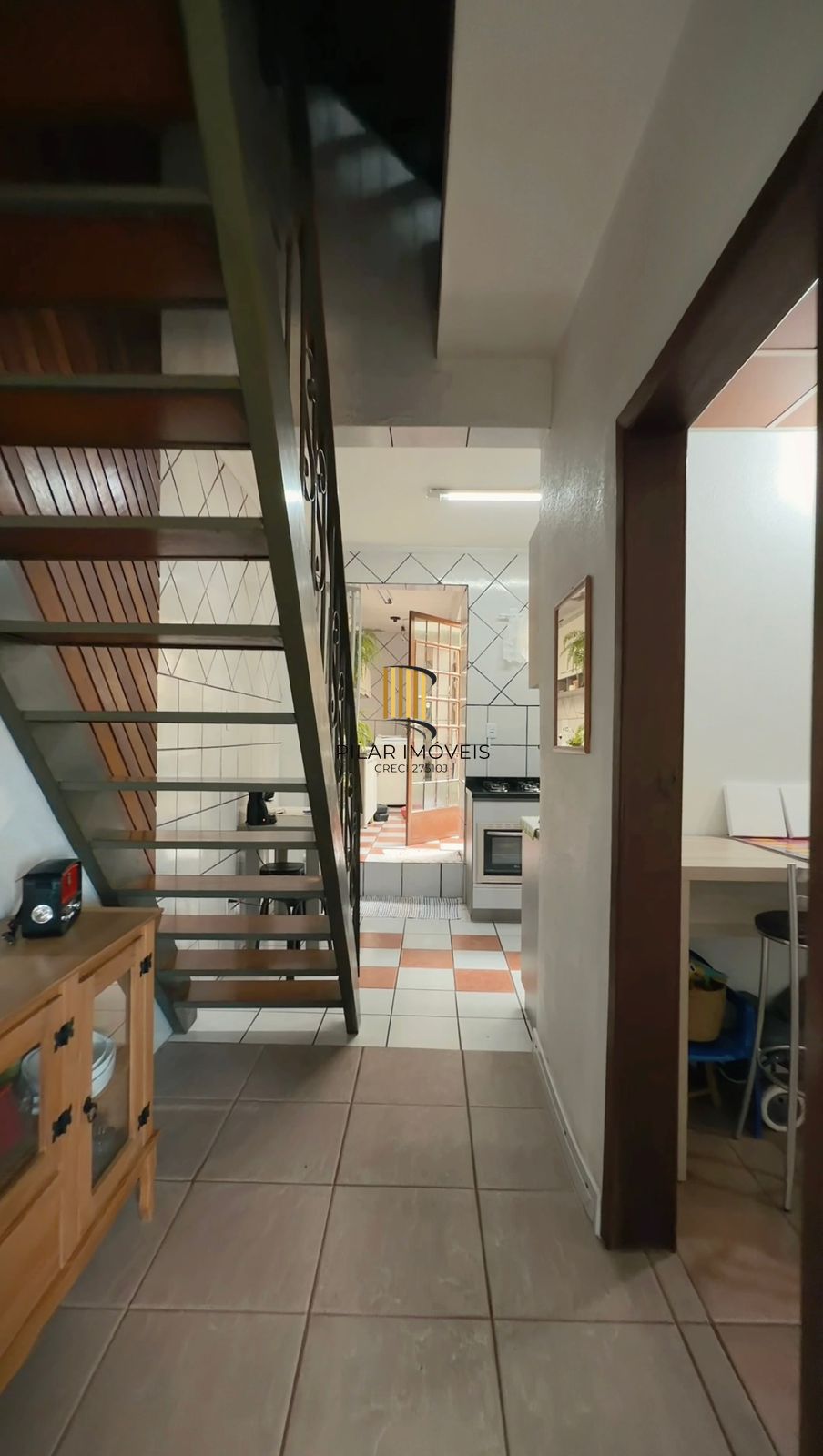 Excelente casa para venda com edicula e sotão. Entrar e morar!