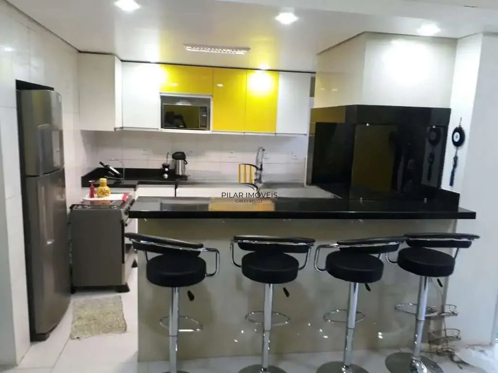 Sobrado 3 dormitórios no bairro Jardim Leopoldina