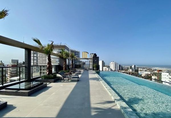 Apartamento em Torres Alto padrão de 3 dormitórios e 2 vagas