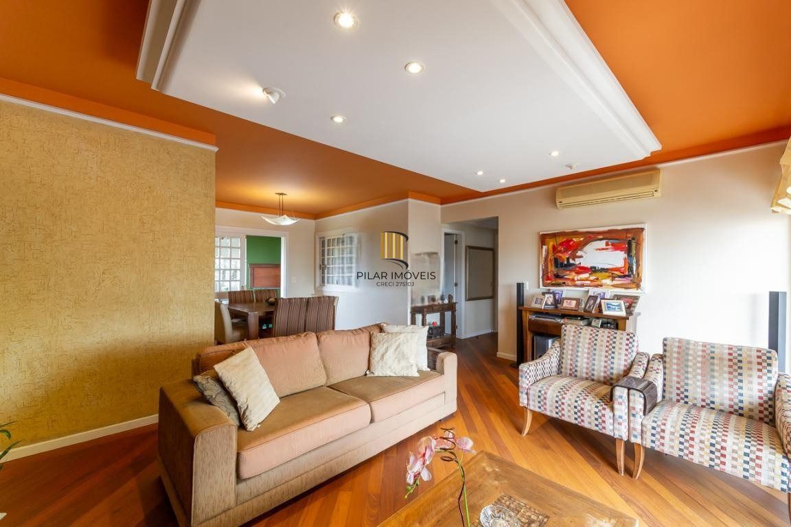 Apartamento 4 dormitórios no bairro Boa Vista