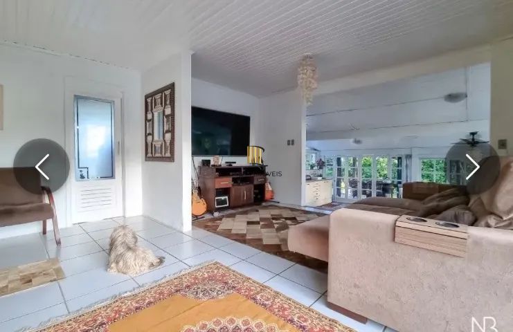 Casa 3 dormitórios no bairro Girassol