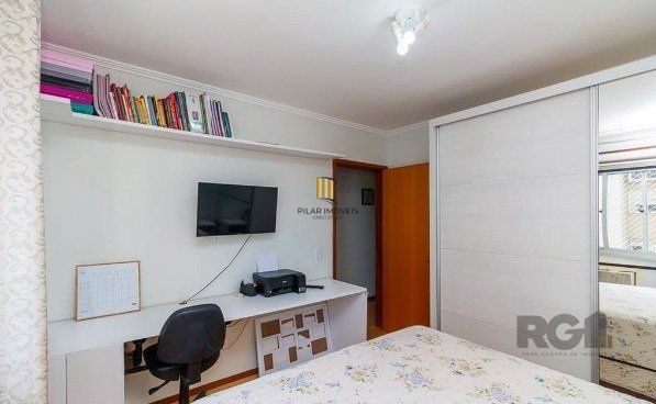 Apartamento no Nonoai de 2 dormitórios vaga e infra