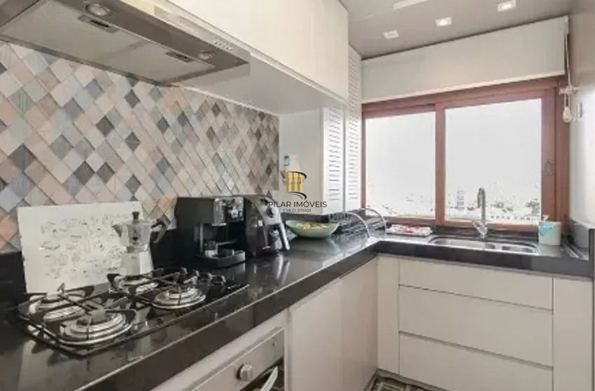 Cobertura no bairro Rio Branco de 3 dormitórios e 2 vagas