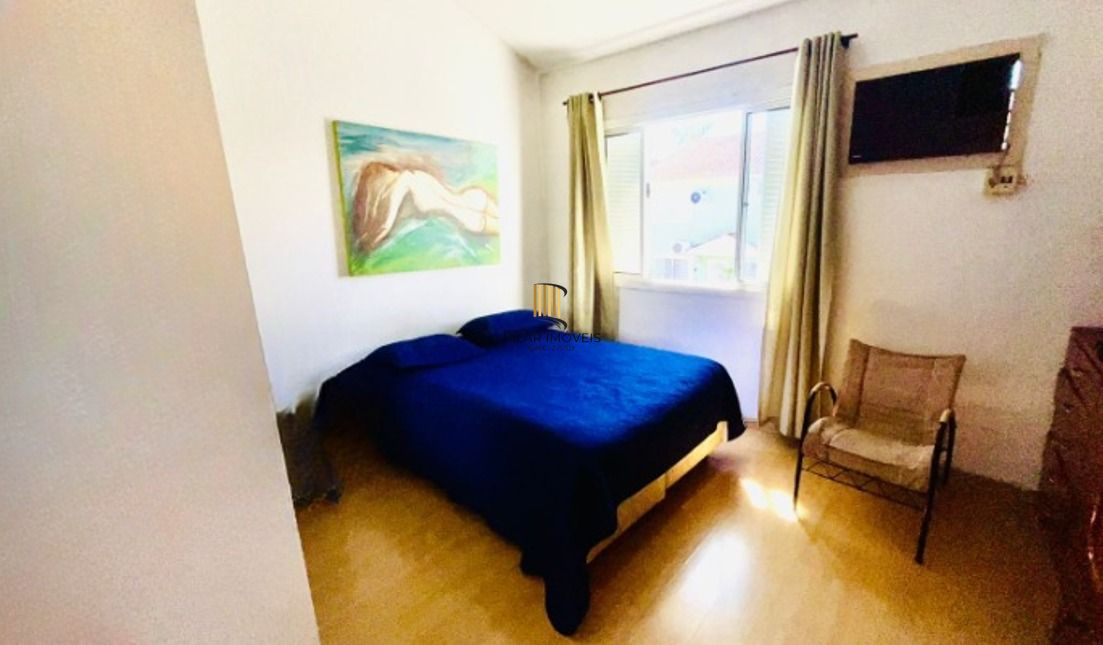 Casa em condomínio no bairro Sarandi de 2 dormitórios, vaga e infra