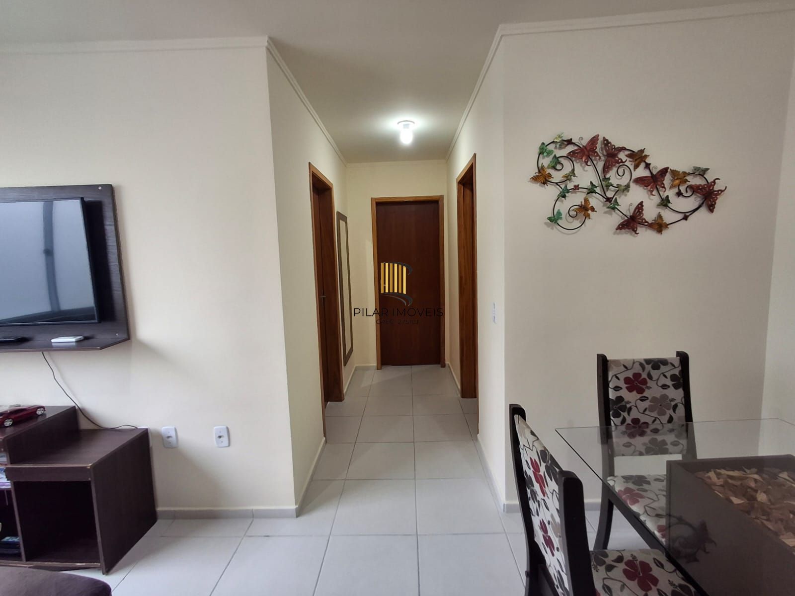 Apartamento 02 dormit com vaga fixa, no bairro Chapéu do Sol, em Porto Alegre