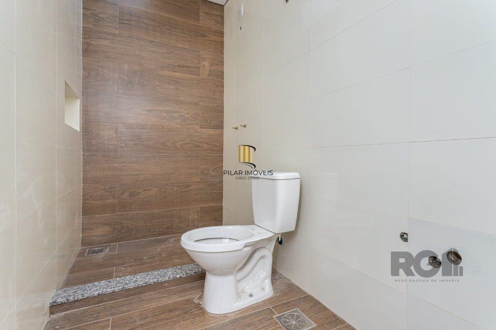 Casa Sobrado NOVO de 3 dormitórios 2 vagas