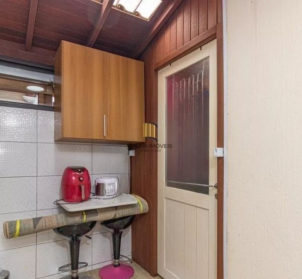 Casa em condomínio de 2 dormitórios vaga e infra
