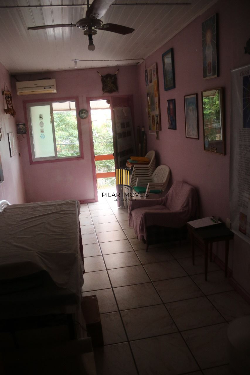 Casa 11 dormitórios 03 vagas de garagem