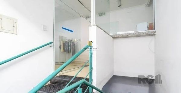 Casa no bairro Petrópolis de 3 dormitórios e 2 vagas