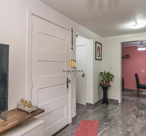 Casa em condomínio de 2 dormitórios vaga e infra