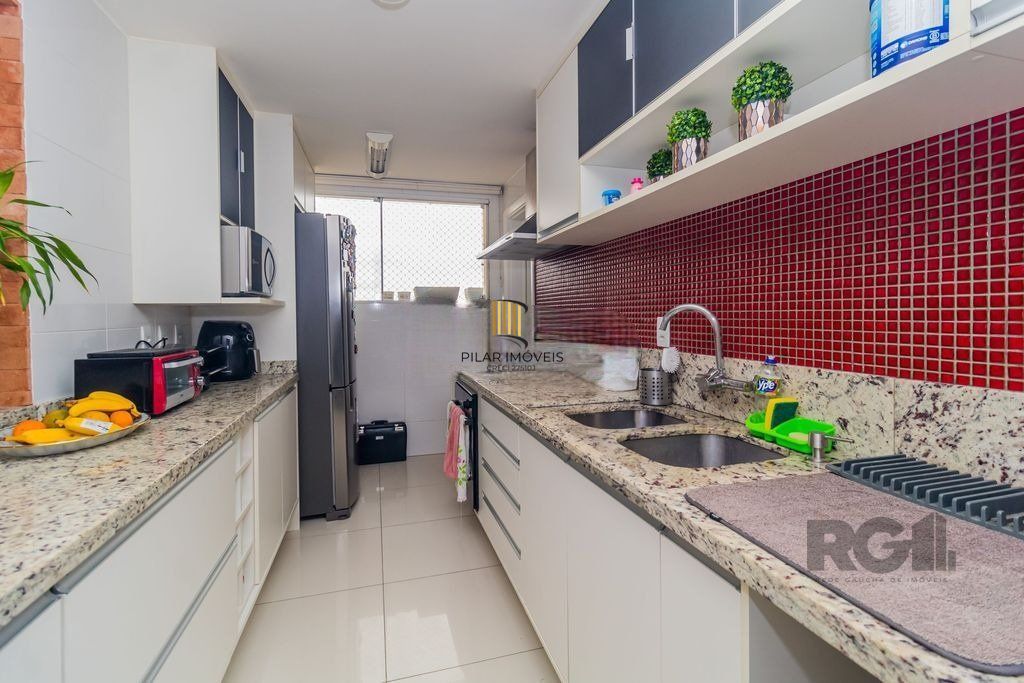 Apartamento 3 dormitórios no bairro Chácara das Pedras
