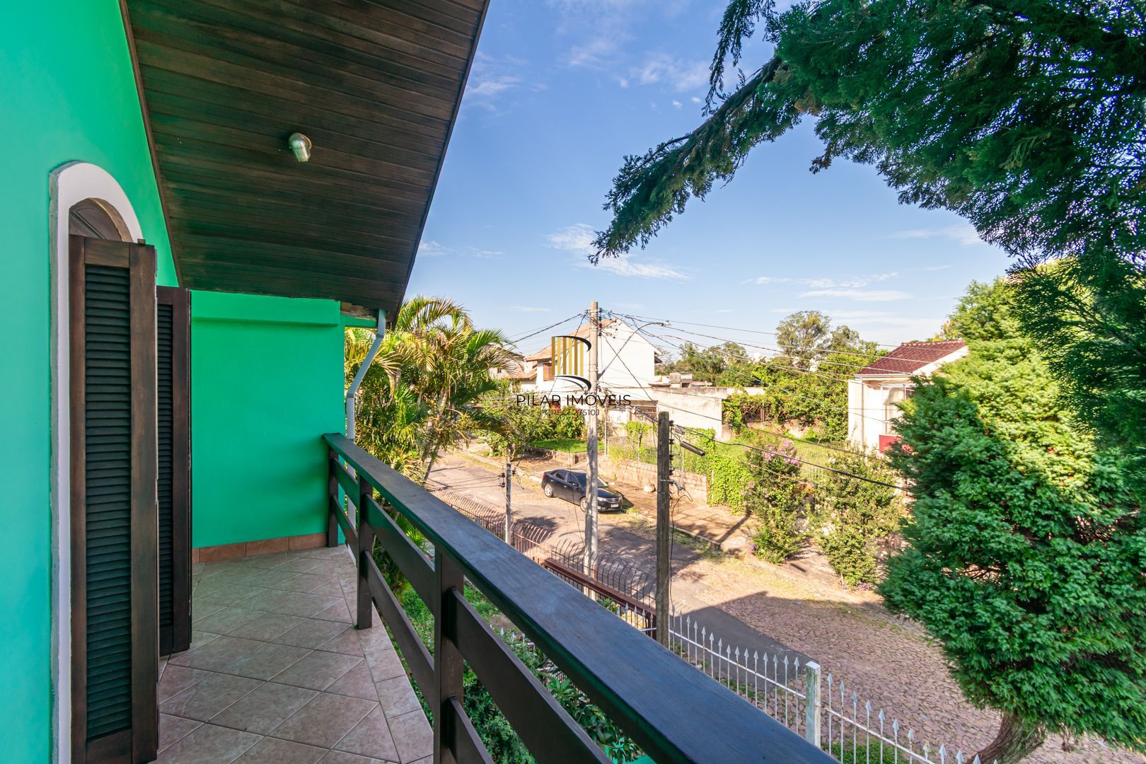Casa 5 dormitórios no bairro Jardim Sabará