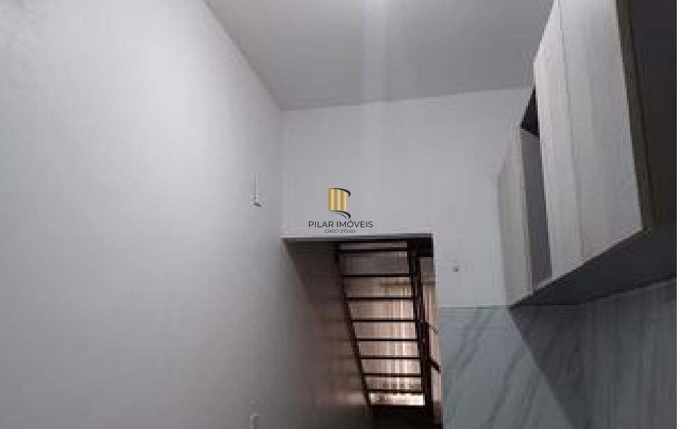 Casa 2 dormitórios no bairro Jardim Leopoldina