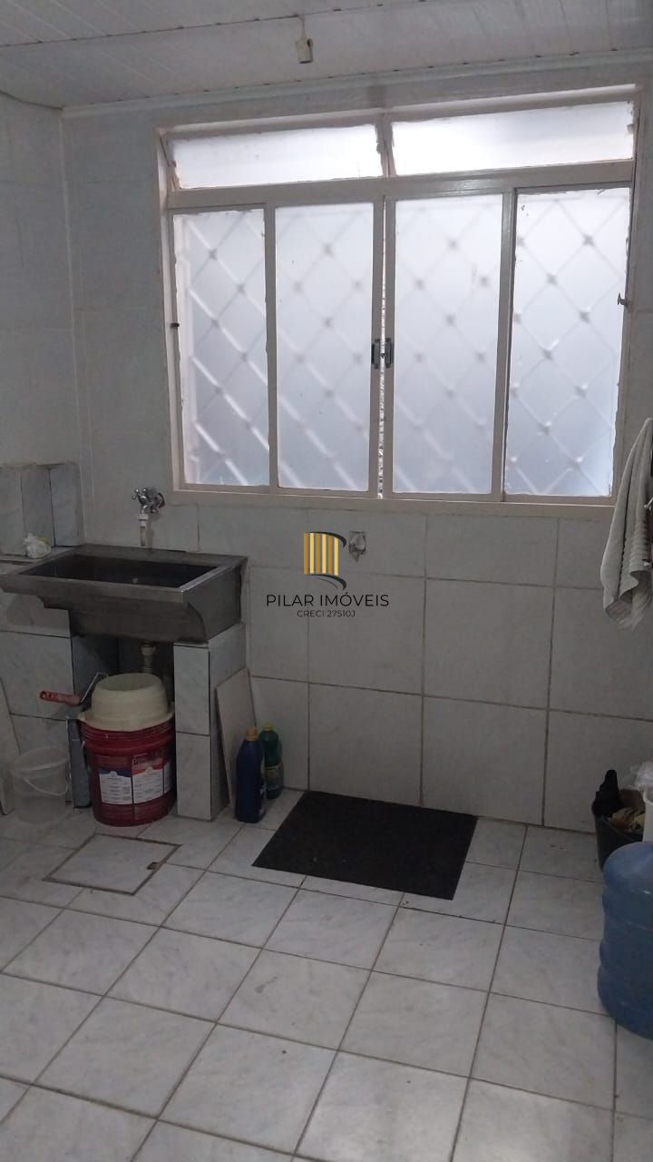 Casa em Condomínio de 2 dormitórios e vaga na Glória