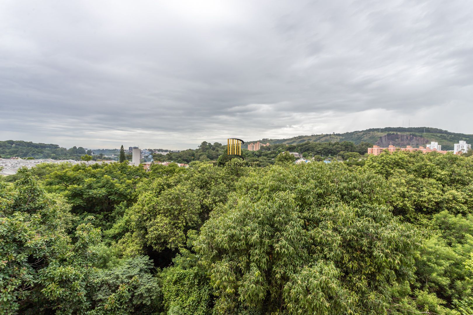 Apartamento 2 dormitórios no bairro Jardim Sabará