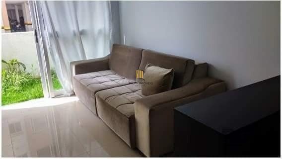 Apartamento no Urbano Menino Deus de 1 dormitório vaga e pátio