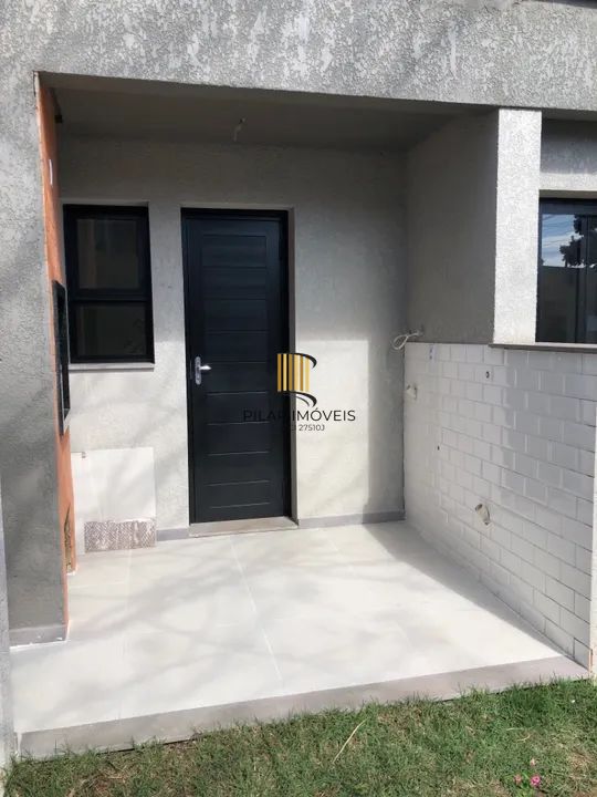 Sobrado 2 dormitórios no bairro Salgado Filho