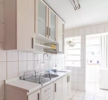 Apartamento de 2 dormitórios no bairro Cristal