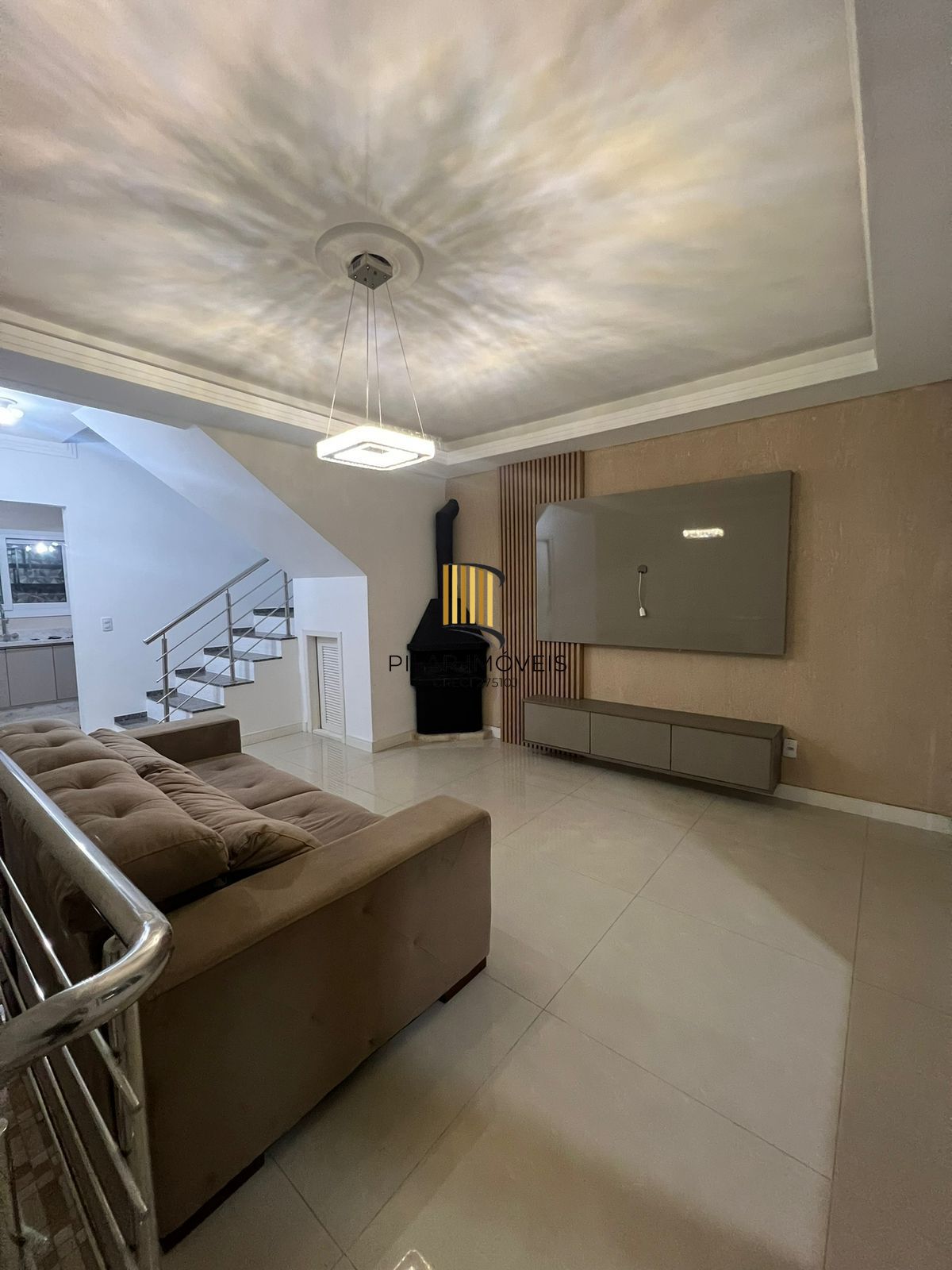 Casa sobrado em Gravatai de 3 dormitórios e 2 vagas