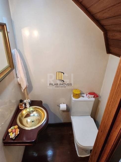 Casa 3 Dormitório(s) Bairro Azenha