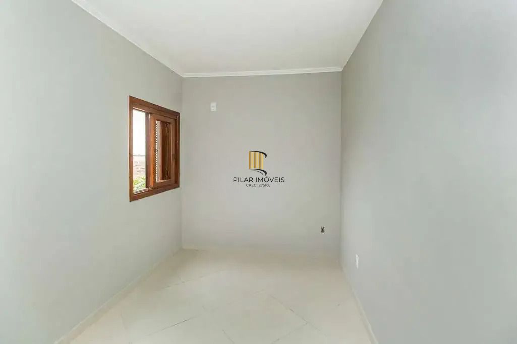 Casa 3 dormitórios no bairro Mário Quintana