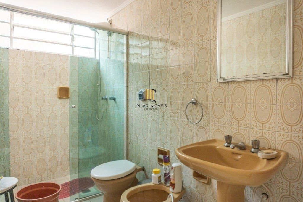 Casa para Venda de 5 dormitórios 3 vagas - bairro Chácara das Pedras