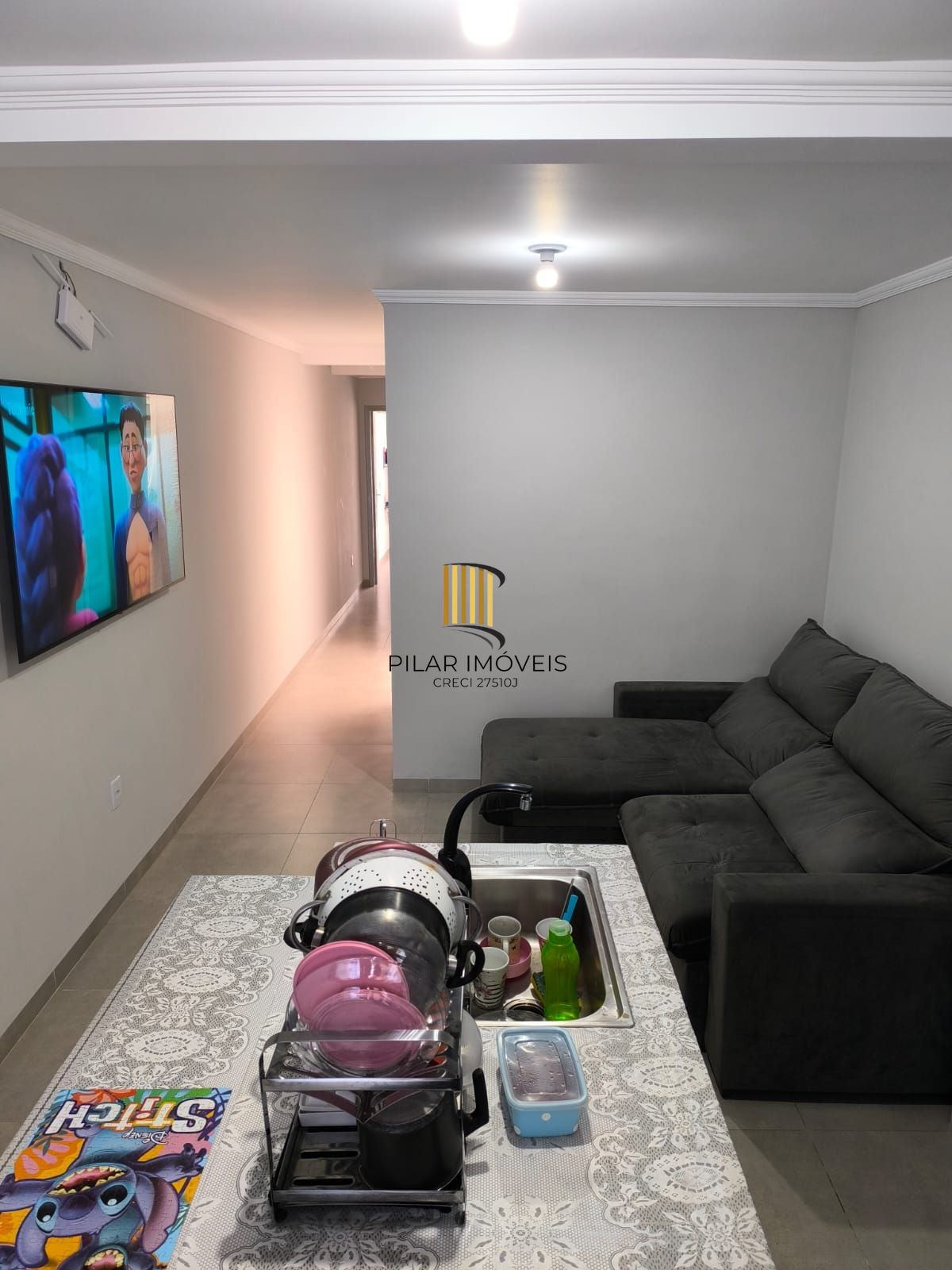 Casa 2 dormitórios no bairro Jardim Algarve