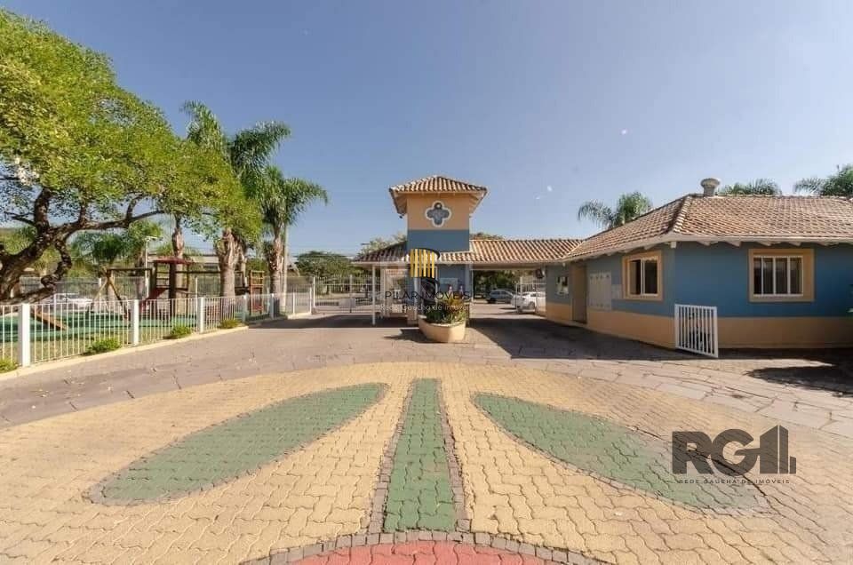 Casa em Condomínio no Humaitá de 2 dormitórios vaga e infra