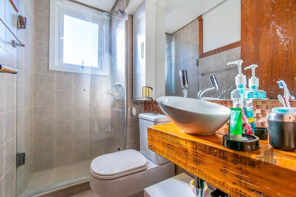 Apartamento 2 dormitórios, 1 vaga no Alto Petrópolis