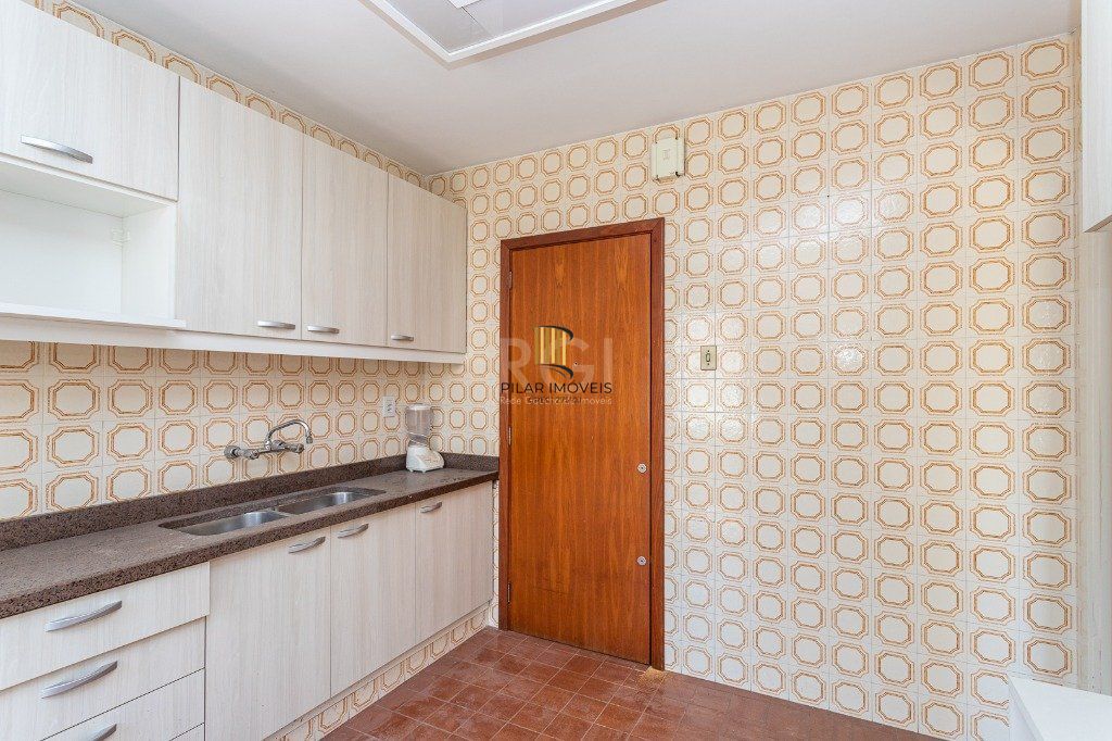 Apartamento de 3 dormitórios e vaga bairro Santa Cecilia