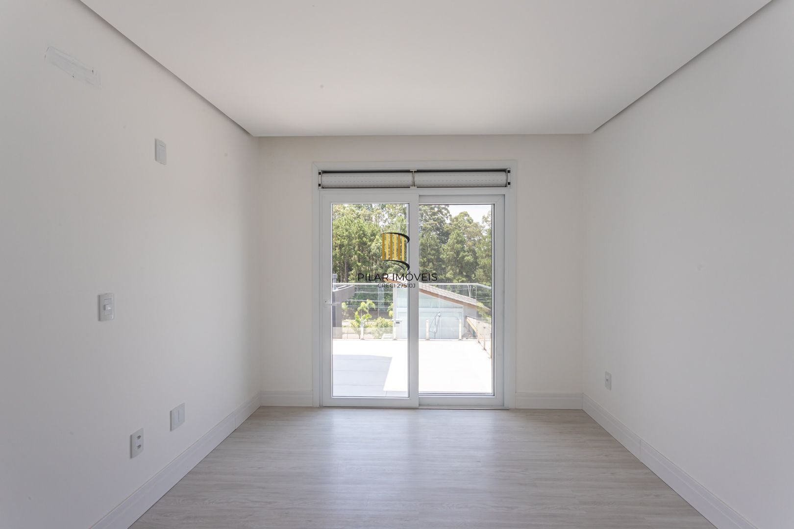 Casa de Condomínio 4 dormitórios no bairro Vila Nova