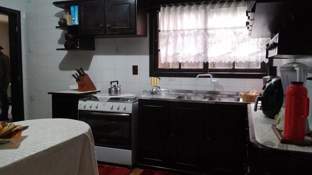 Casa 3 Dormitório(s) Bairro Centro