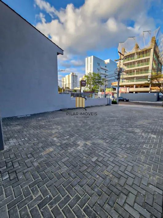 Loja ótima Localização