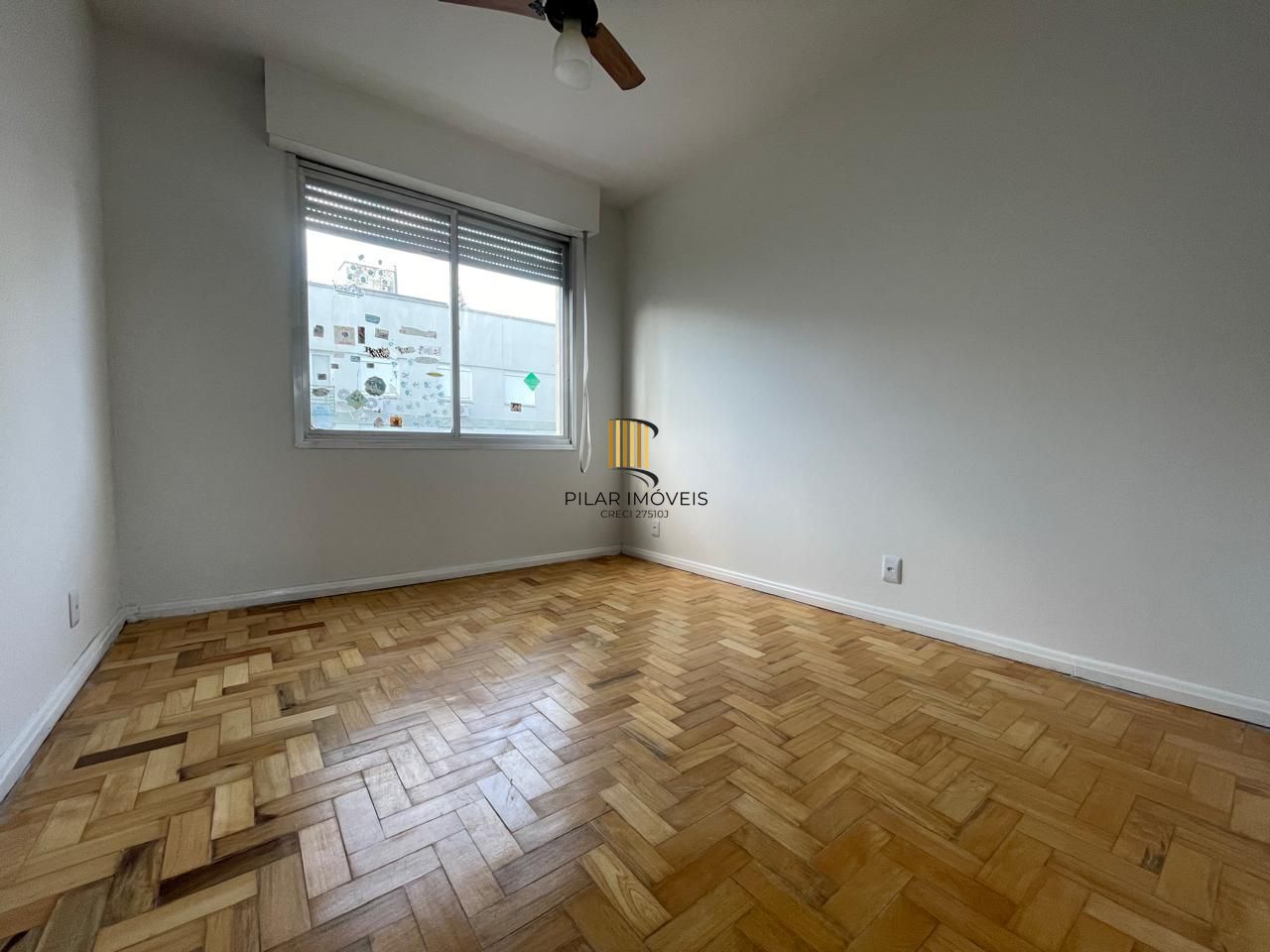 Amplo apartamento 3 dormitórios, bairro Petrópolis.